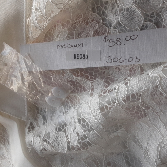 Nwt Mustard Seed Lace Detail Twist Back Blouse Sz M - Picture 6 of 6